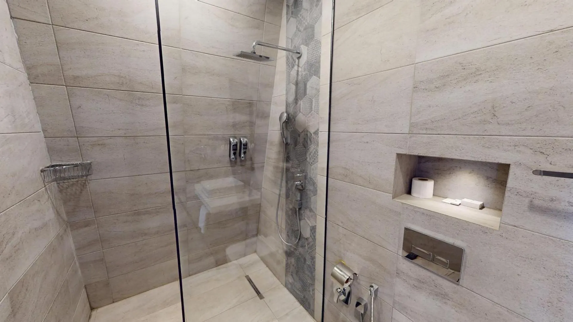 Port Rivoli Hotel Baku 4*,  Azerbaijan